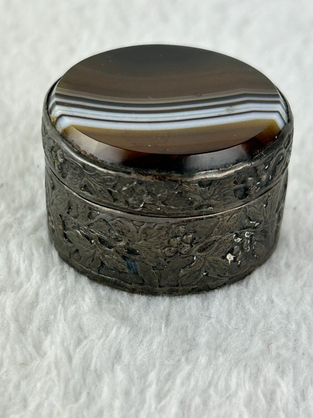 Vintage Agate Stone Silver Trinket Box Pill grapes Floral Design